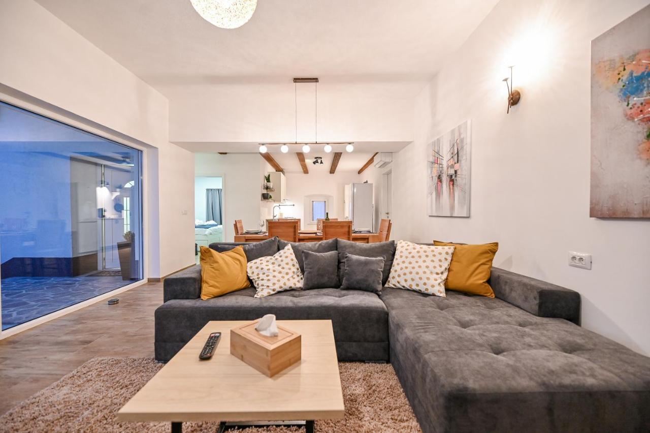 Villa Burra Hreljin Exteriér fotografie