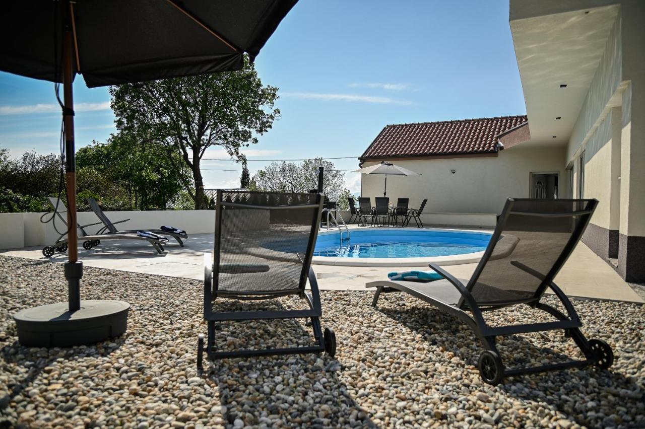 Villa Burra Hreljin Exteriér fotografie