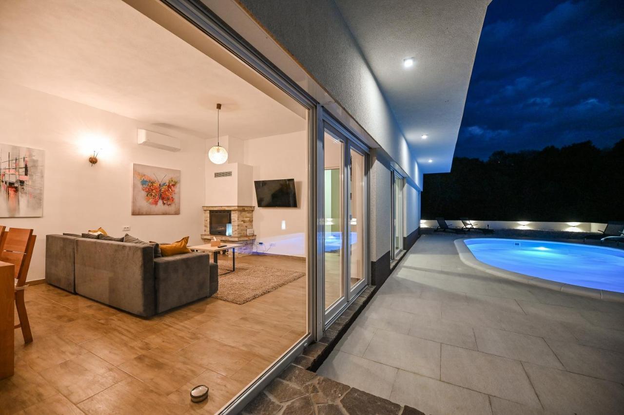 Villa Burra Hreljin Exteriér fotografie