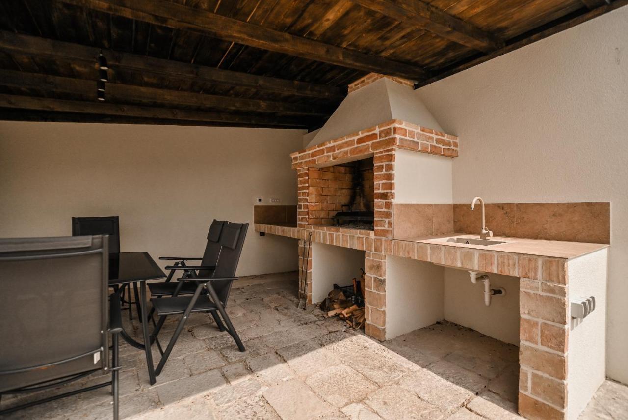 Villa Burra Hreljin Exteriér fotografie